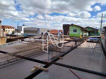 Em construção