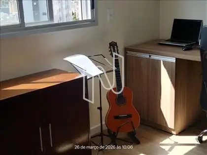 Outro ângulo terceiro quarto.