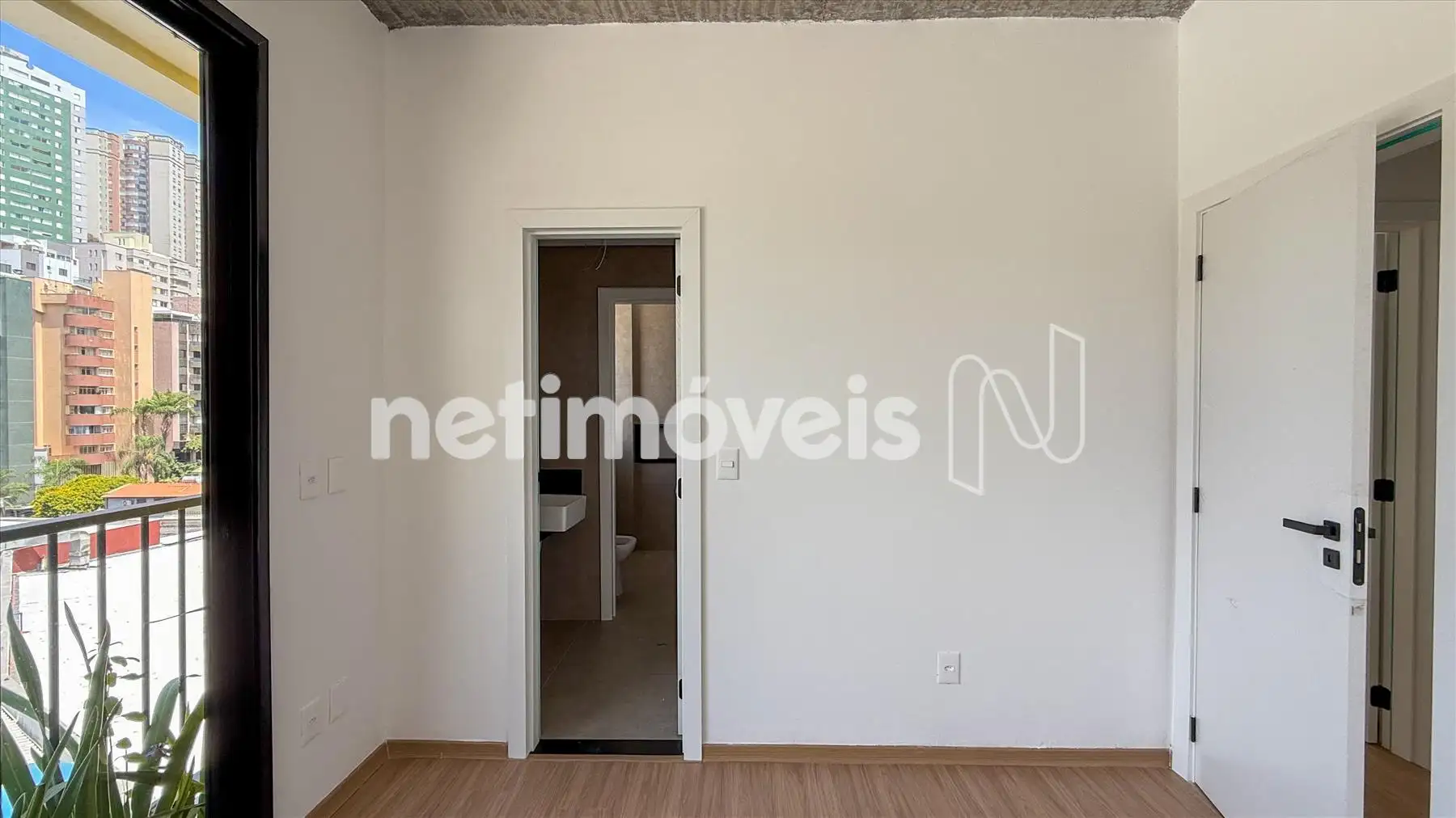 1ª Semissuite ângulo 4