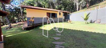 Chalé ao Lado da Sede 