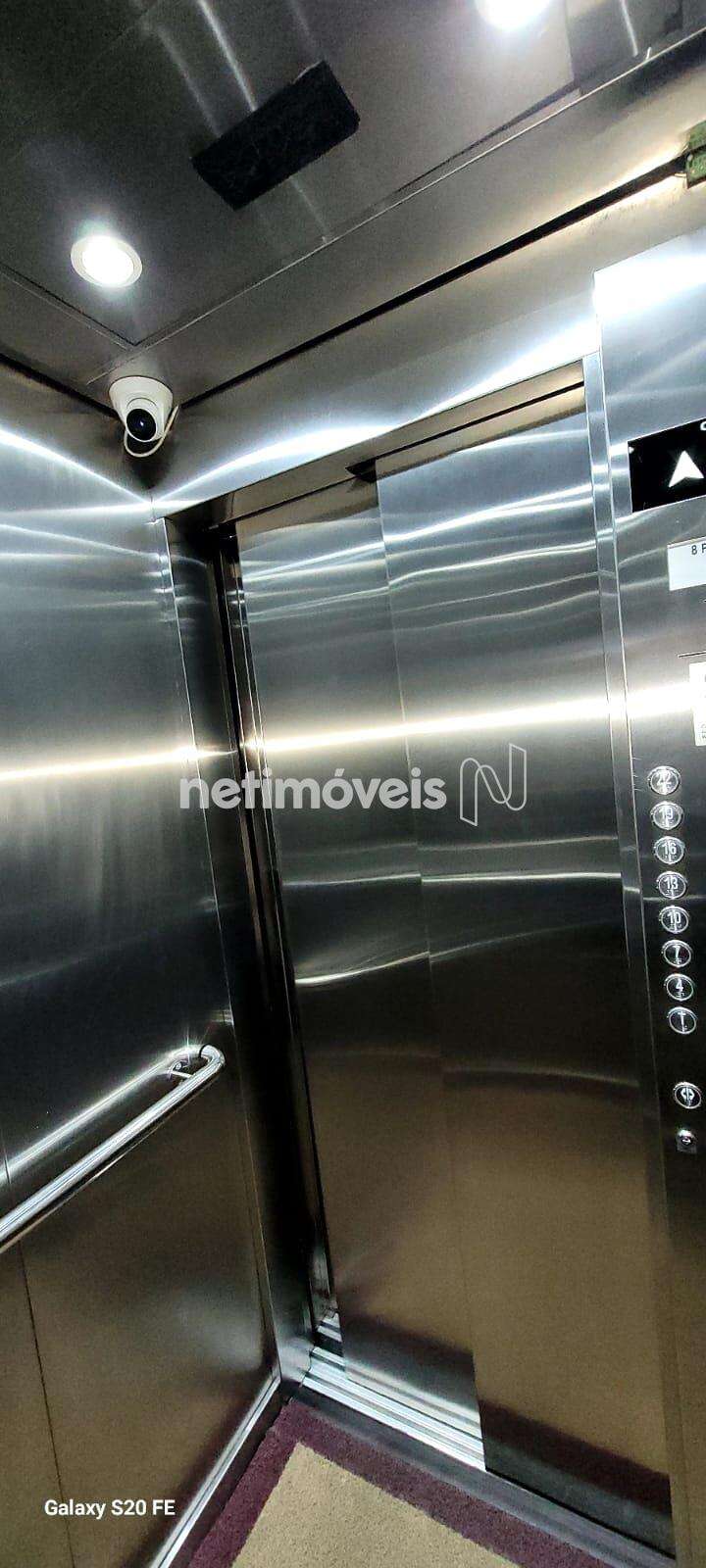 Elevador social