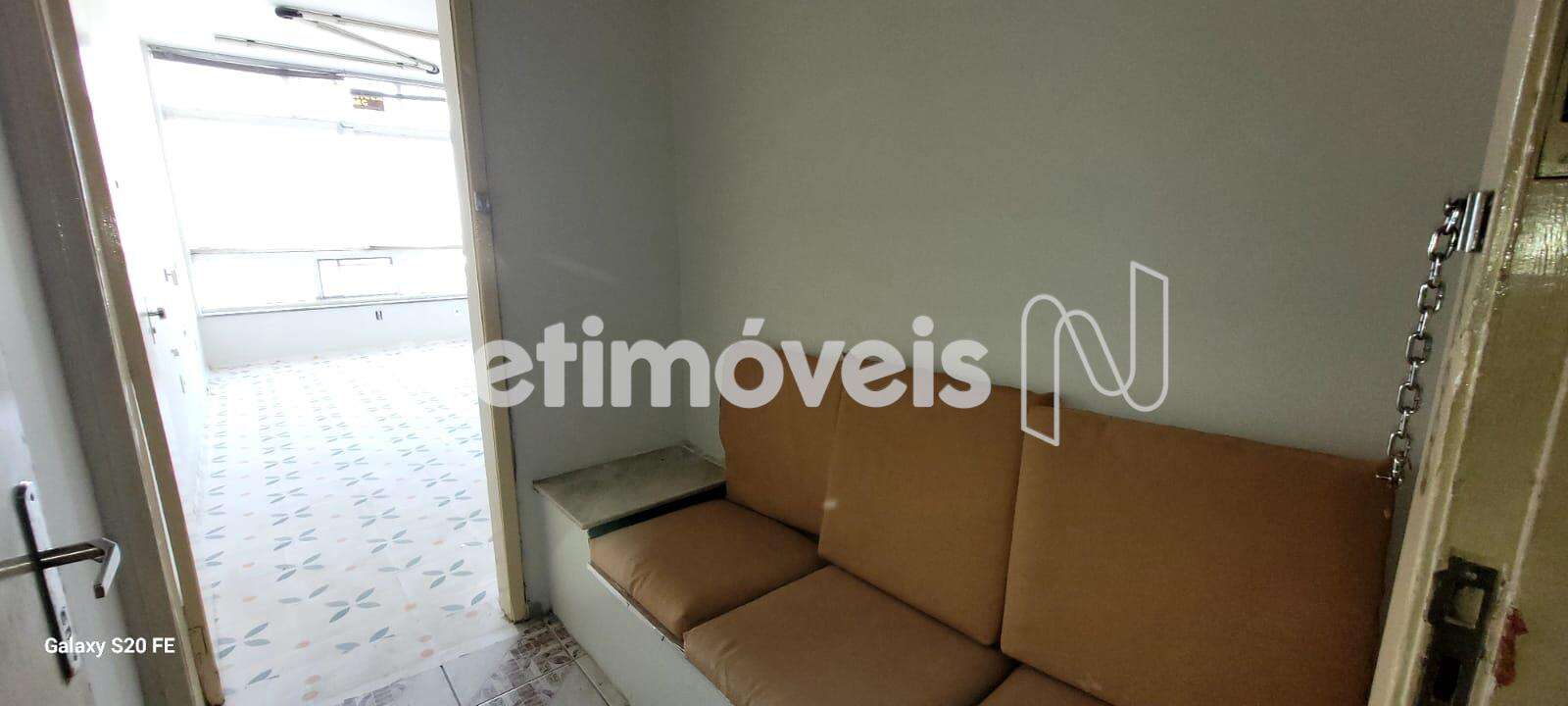 Sala de Espera (ângulo 2)