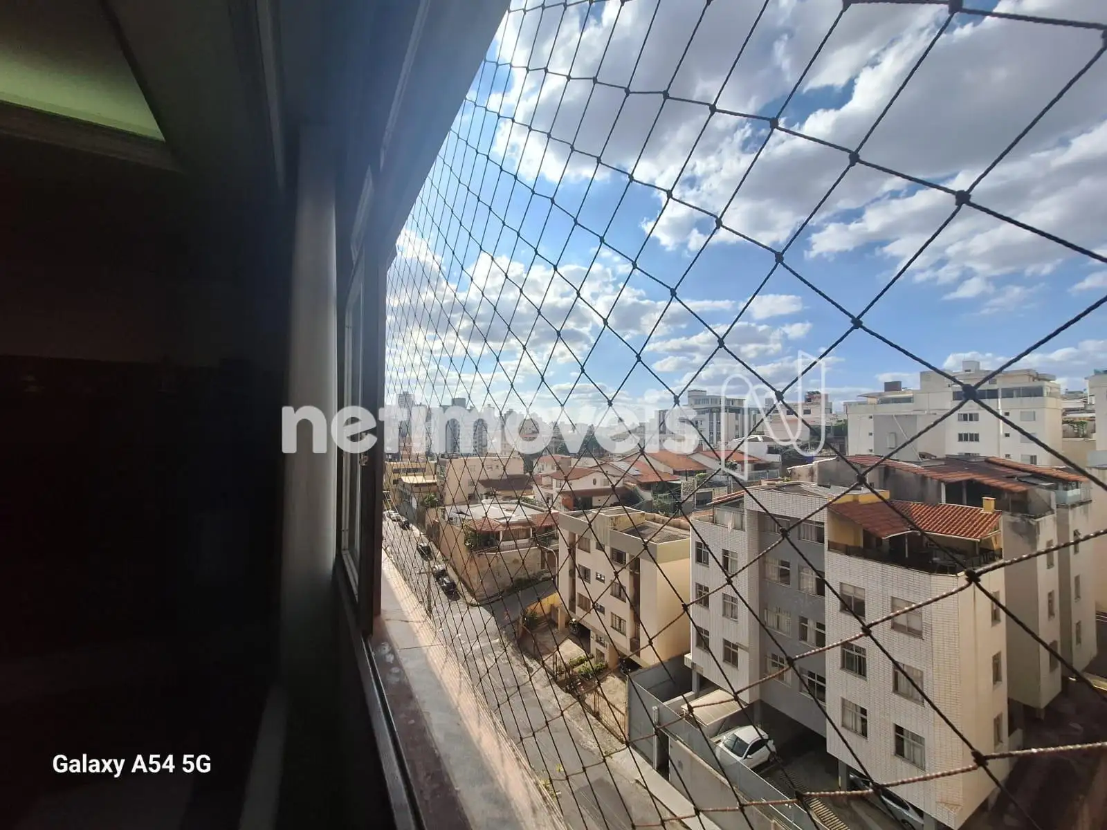 Vista diurna, sala de estar
