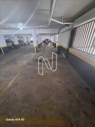 Garagem fácil de estacionar , 2 carros  