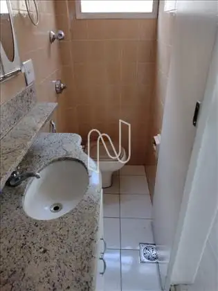 Banho Suíte ângulo 2 