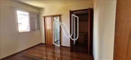 Quarto suíte com closet