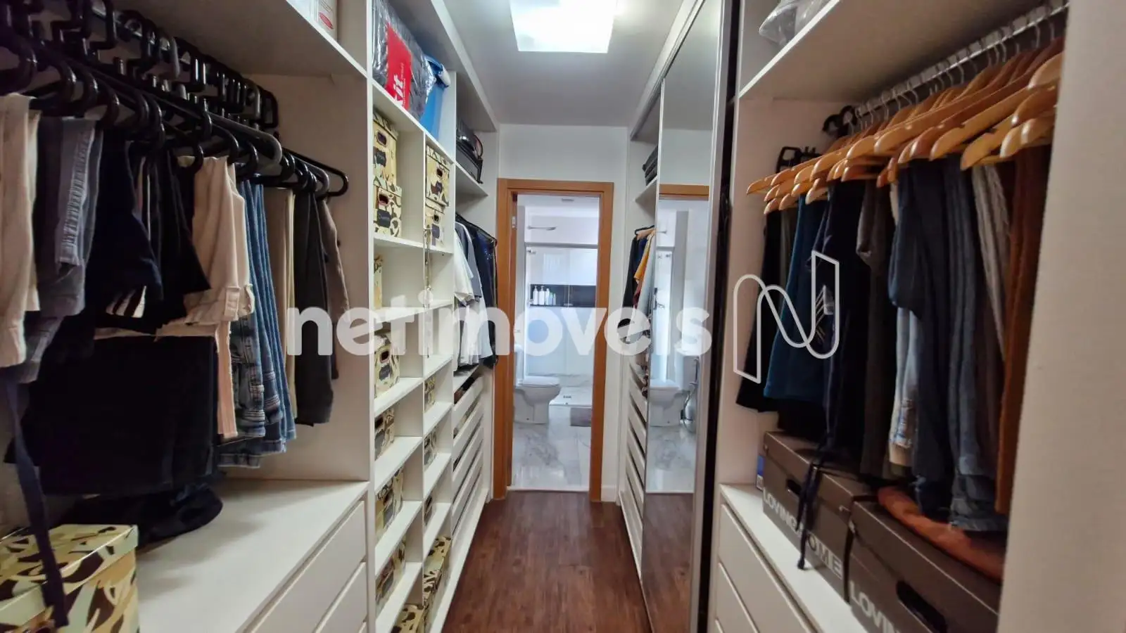 Closet ângulo 1