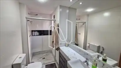 Banho suíte master ângulo 2