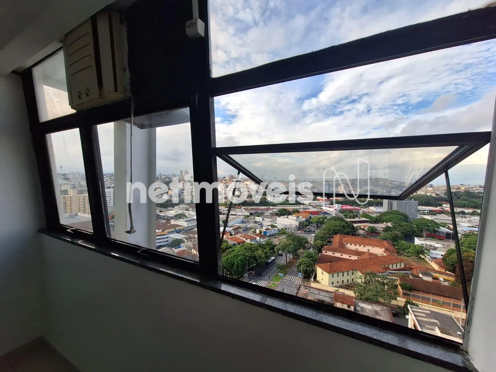 Janelas Grandes, tudo Claro