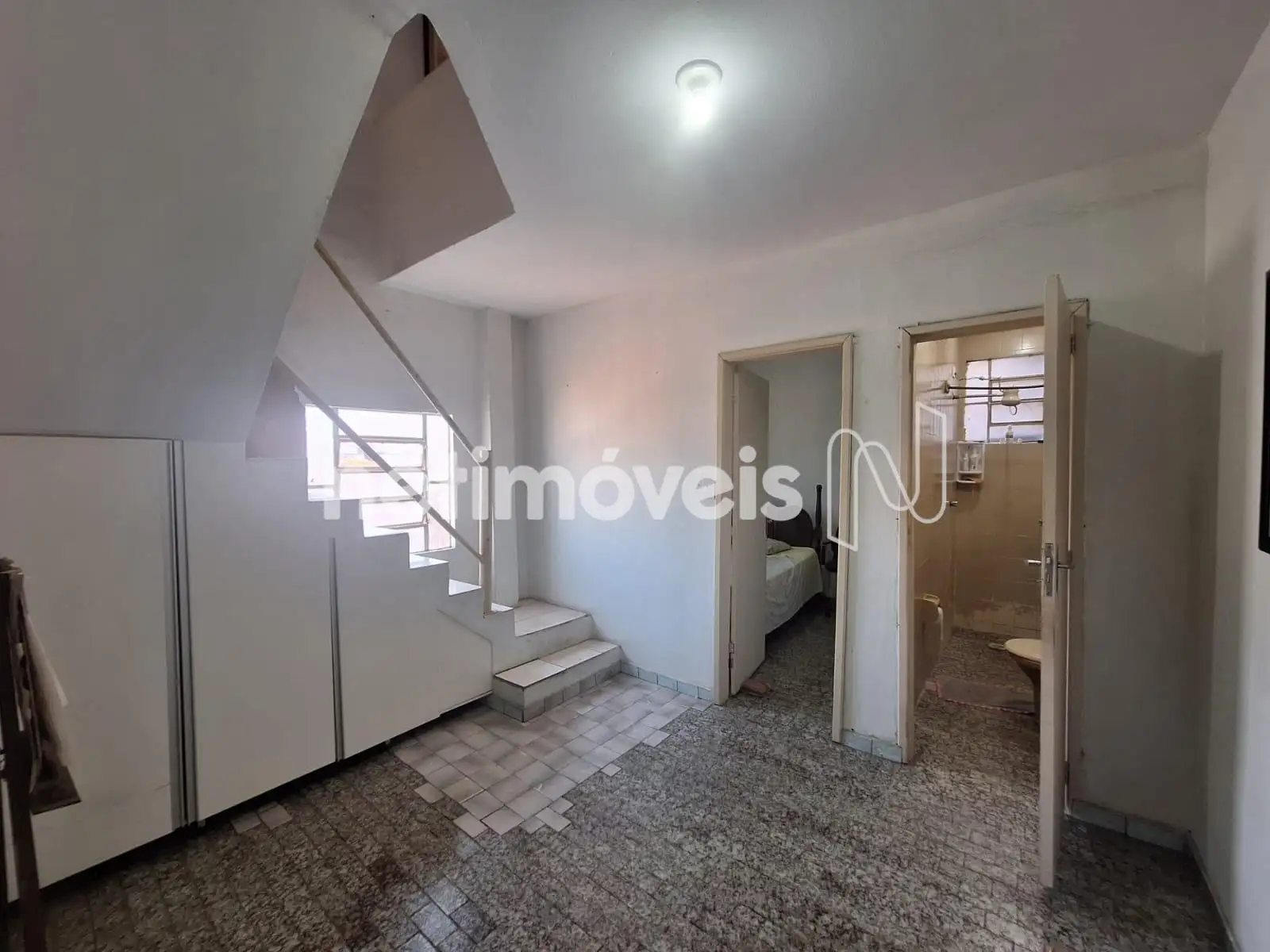Sala mais 2 quartos e banheiro