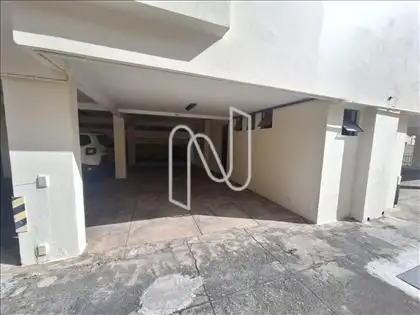 Garagem para 2 carros e Fácil de Estacionar 