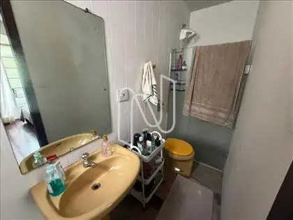  Banho Suíte ângulo 2