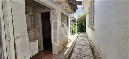 Édicula com lavanderia 