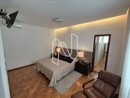 Quarto suíte ângulo 1