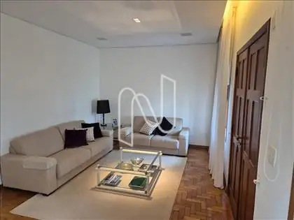 Sala de estar ângulo 4