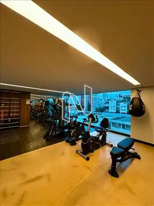 Academia ângulo 1