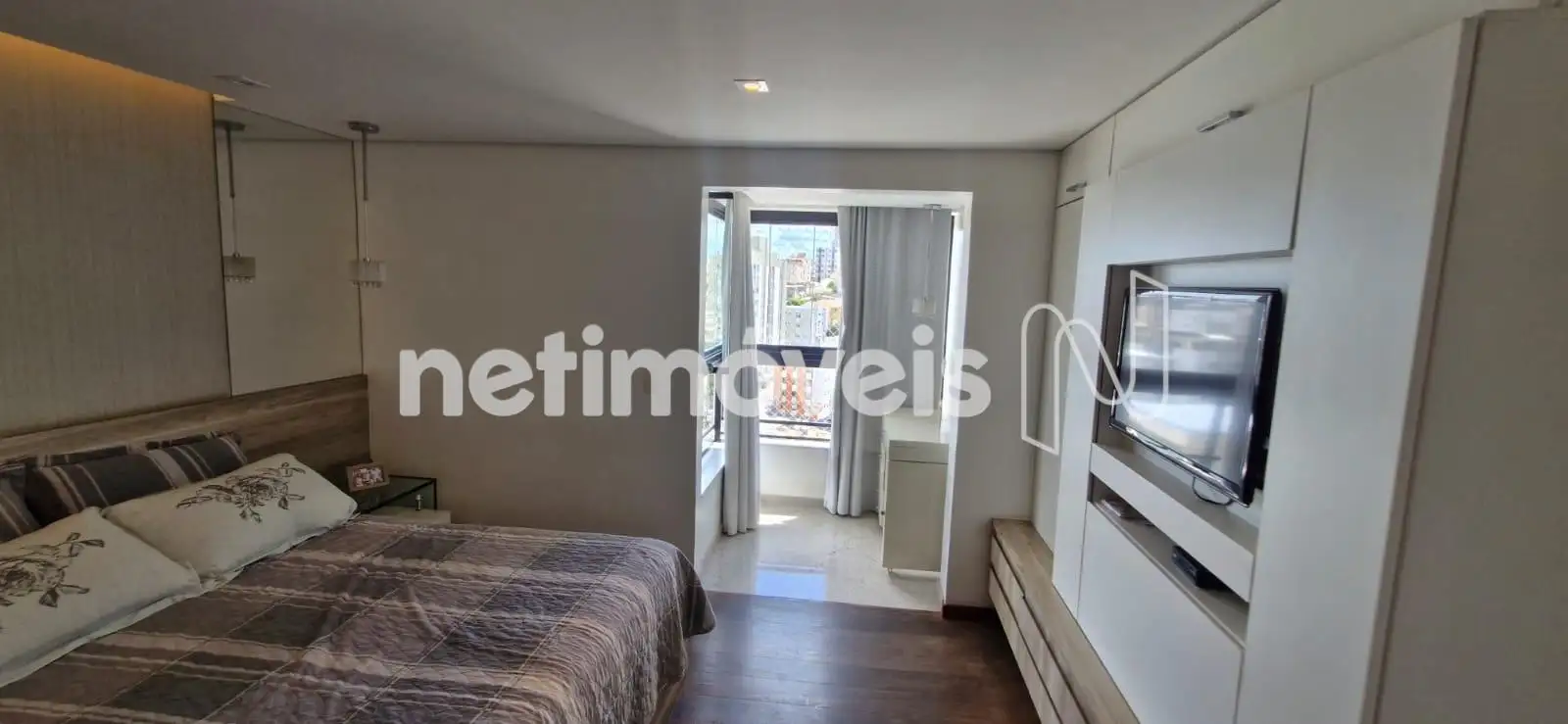 Quarto suíte ângulo 2