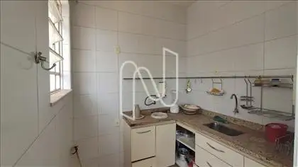 Cozinha com armários