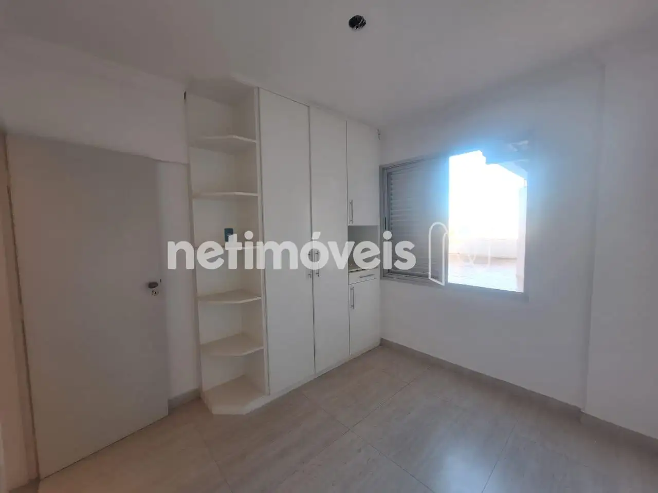Quarto 2 ângulo 2