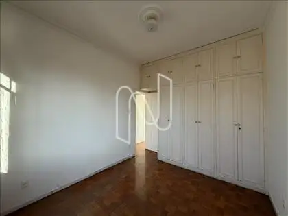Quarto 1 ângulo 2