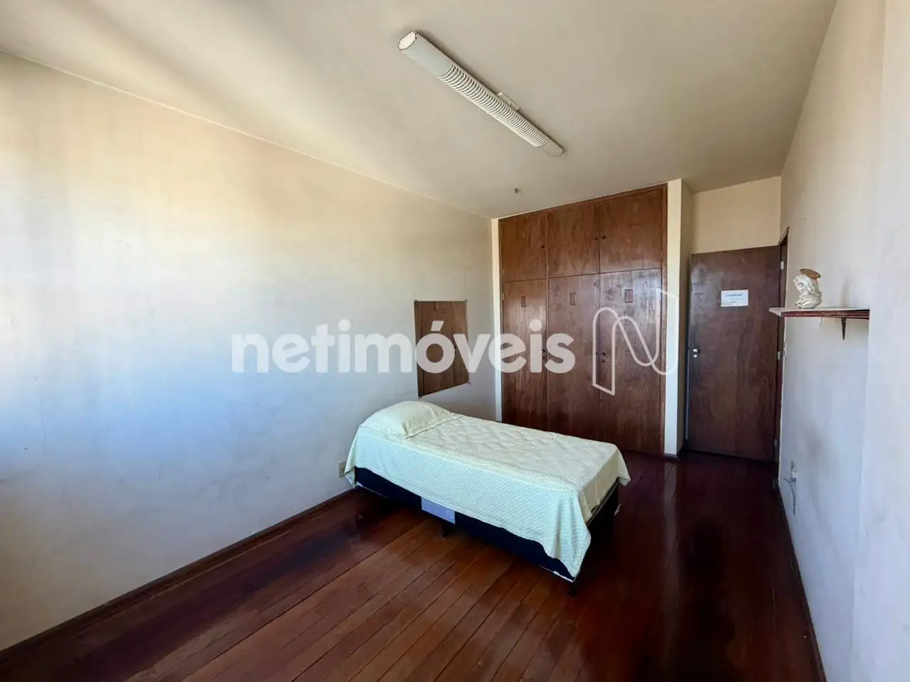 QUARTO 2 ÂNGULO 2