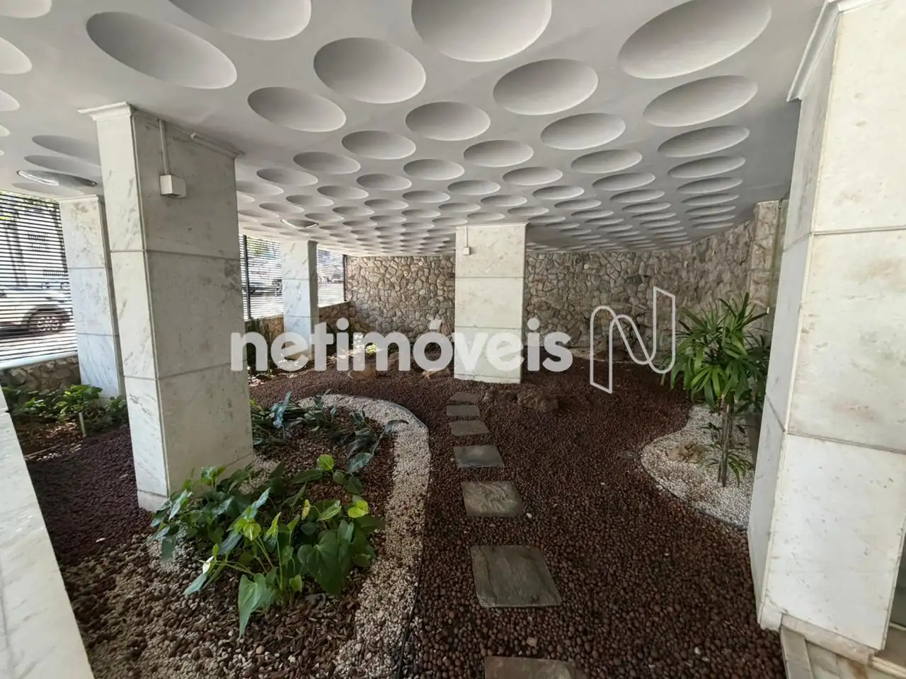 HALL ÂNGULO 2