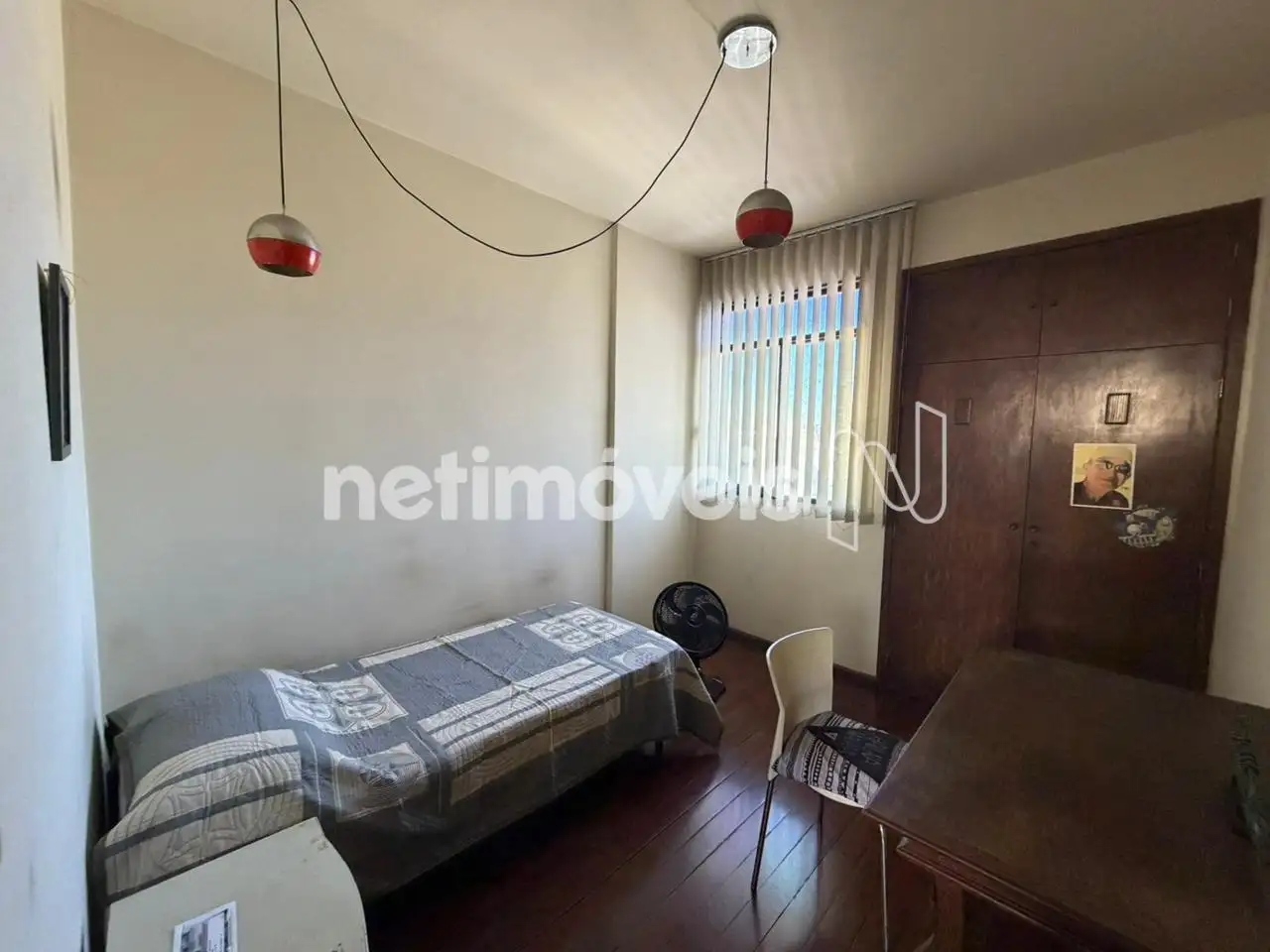 QUARTO 4 ÂNGULO 1