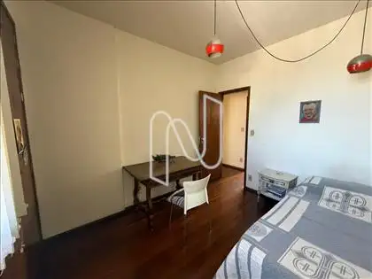 QUARTO 4 ÂNGULO 2 