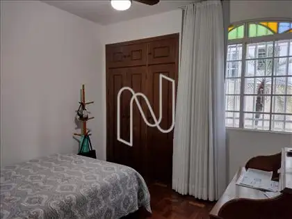 Quarto 4 ângulo 1 