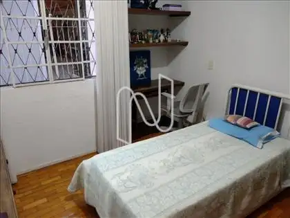 Quarto solteiro ângulo 1