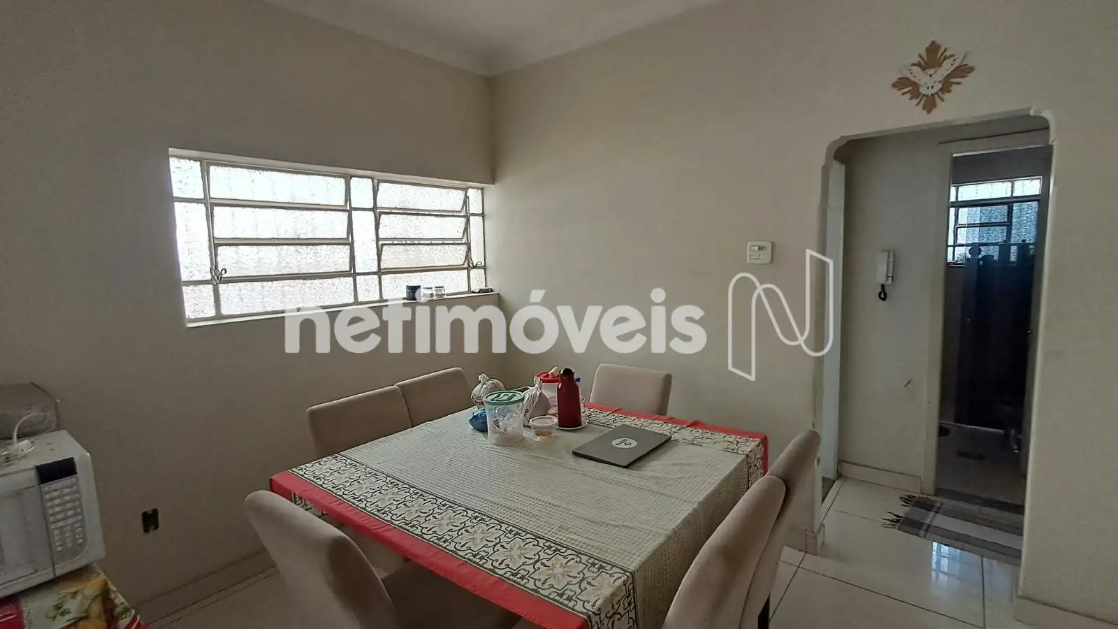 1° Casa: Sala de jantar ângulo 1
