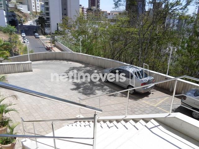 Estacionamento - ângulo 2