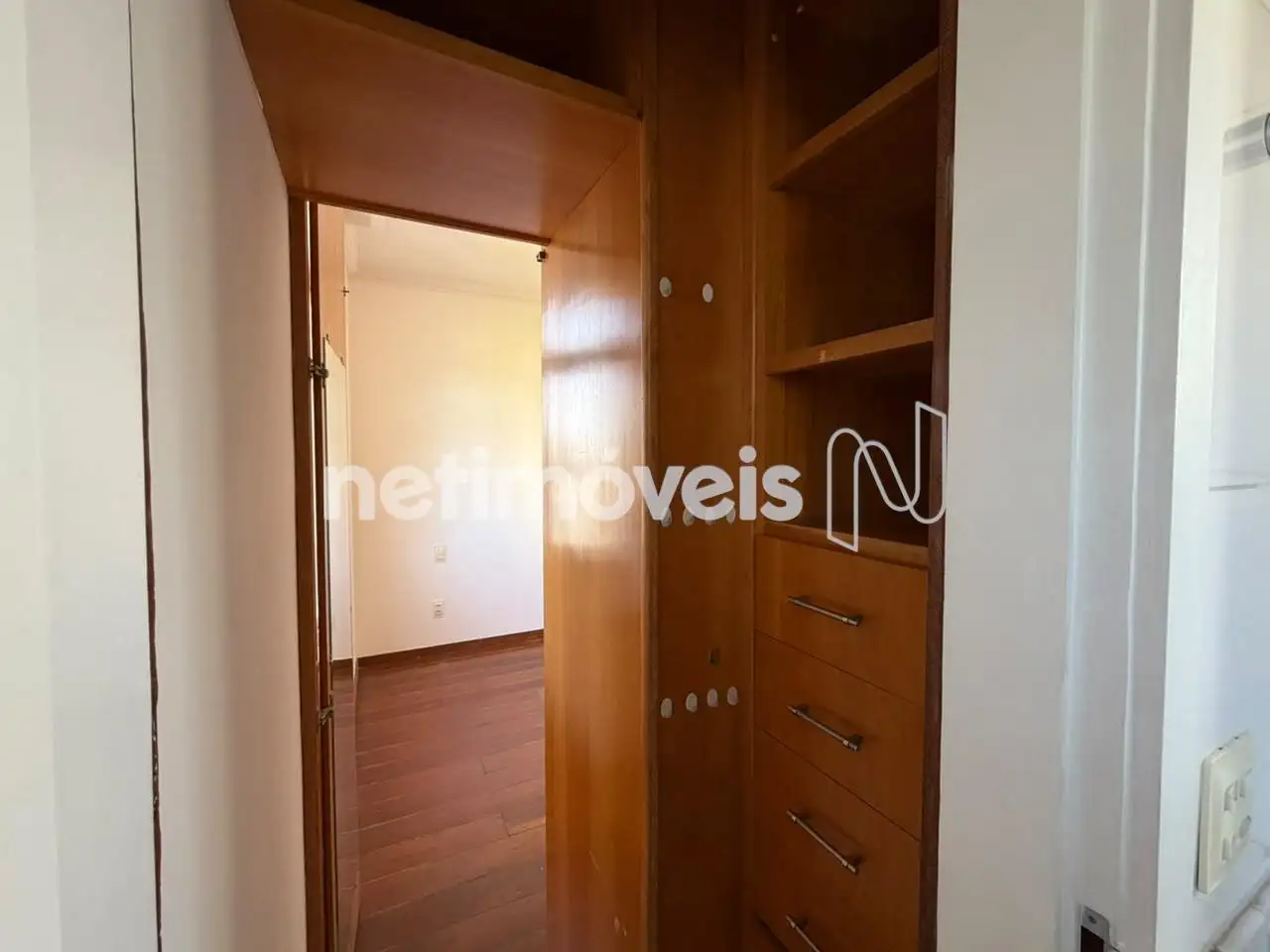 Quarto Suíte ângulo 4
