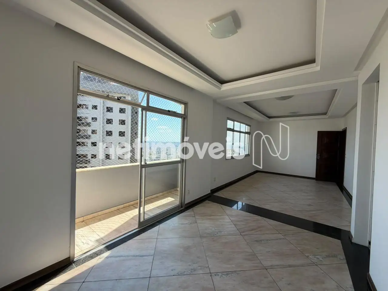 Sala para dois ambiente com varanda ângulo 4
