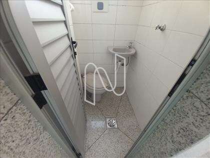 Banheiro serviço 