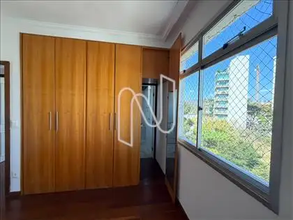 Quarto Suíte ângulo 3