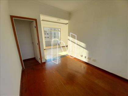 Quarto 3 revertido 