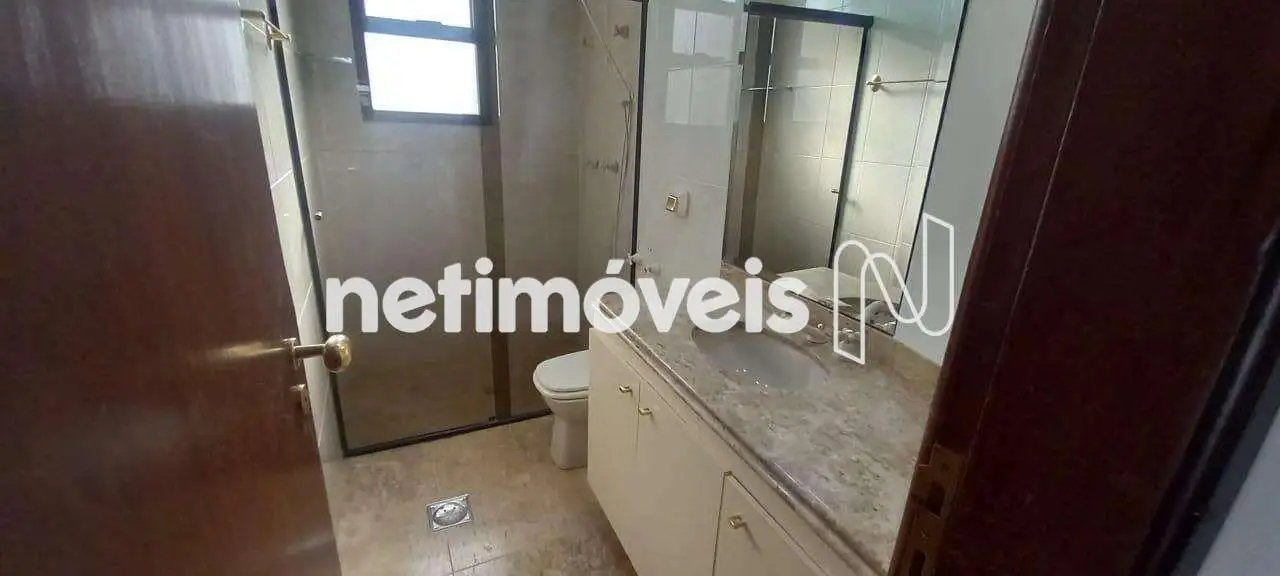 BANHO SUÍTE ÂNGULO 1