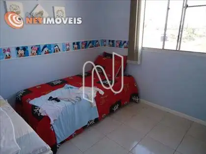 Quarto 1 ângulo 1 