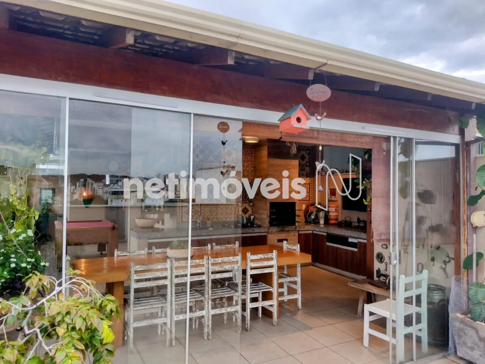 ÁREA EXTERNA (ÂNGULO 1)