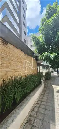 Rua Plana e próximo ao Comércio local