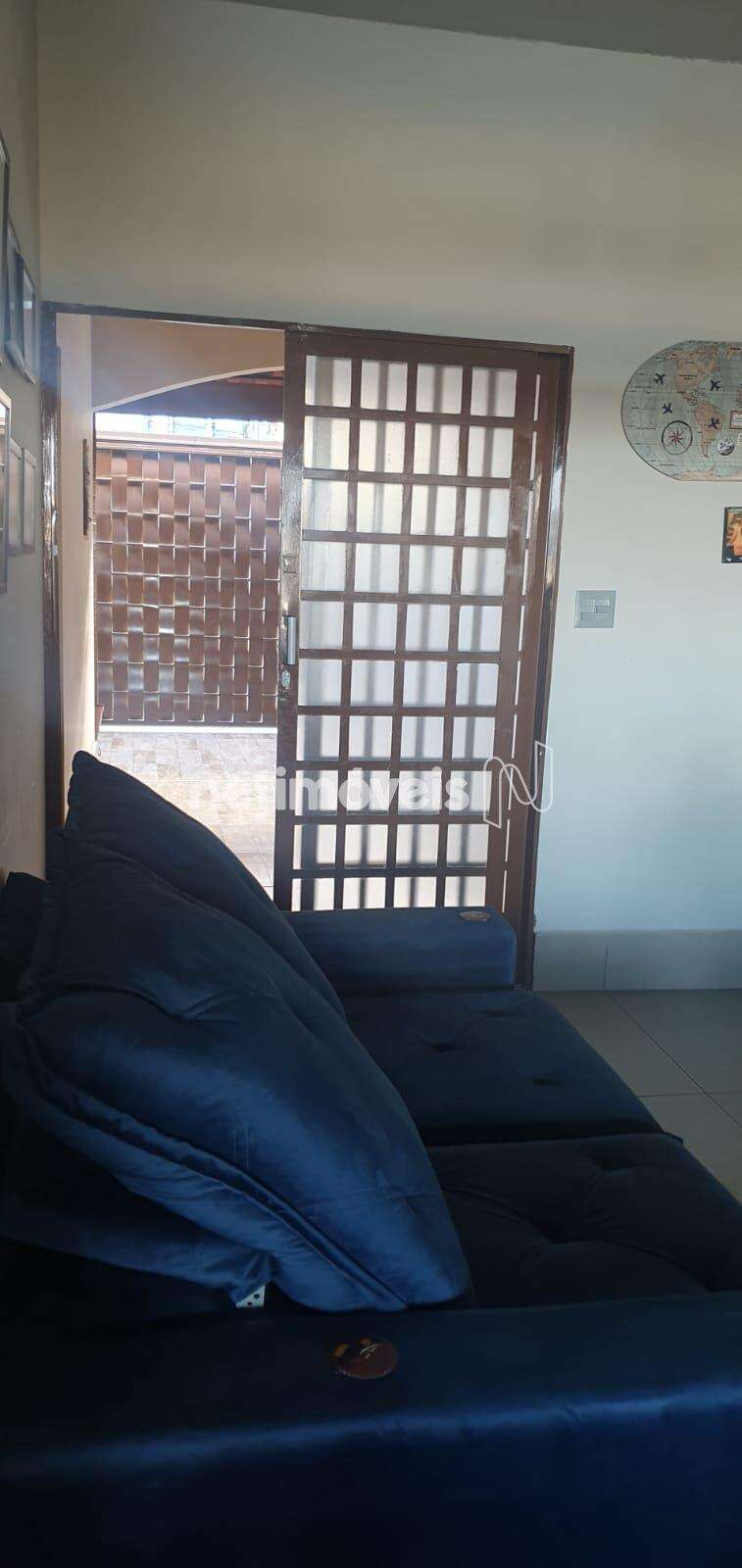 Sala entrada 1º pav.