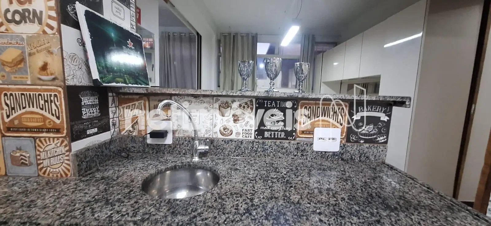 Pia apoio no Bar balcão