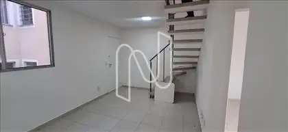 Sala primeiro piso ângulo 3 