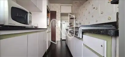 Cozinha com Armários