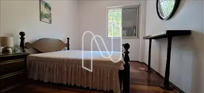 Quarto 2 grande