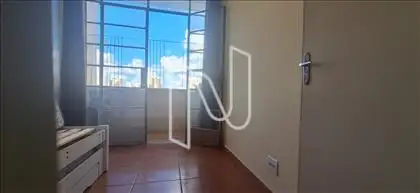 Apartamento bem Interessante com sacada
