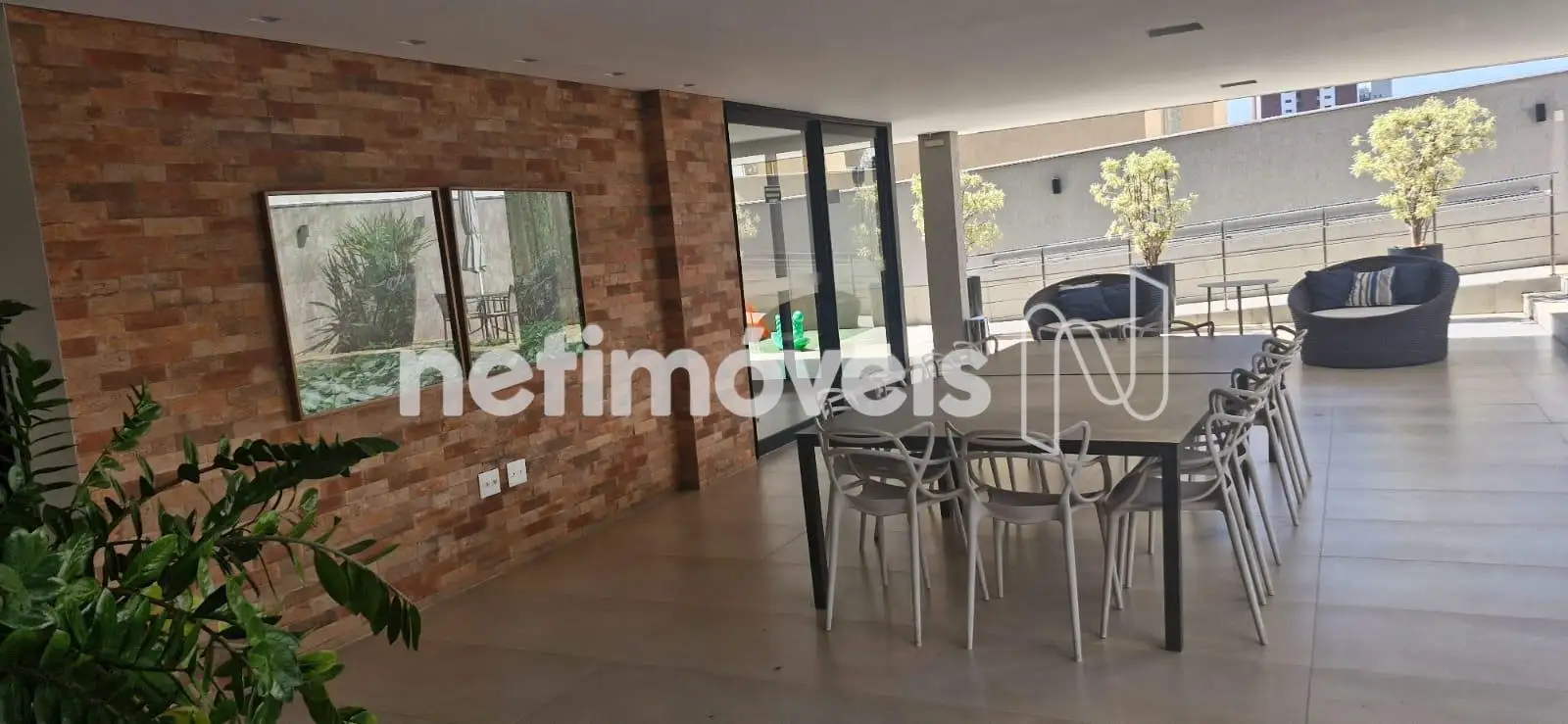 Área de convivência e apoio ao espaço gourmet