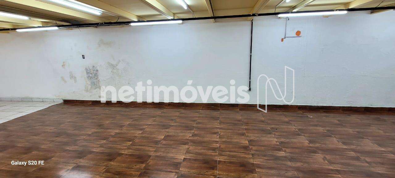 Vão livre nivel da rua