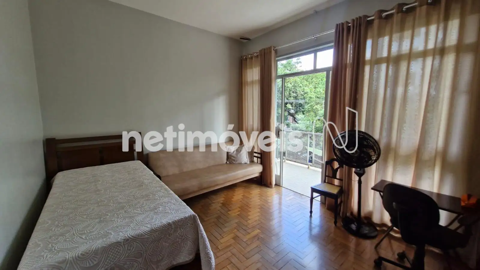 Quarto 1 ângulo 3